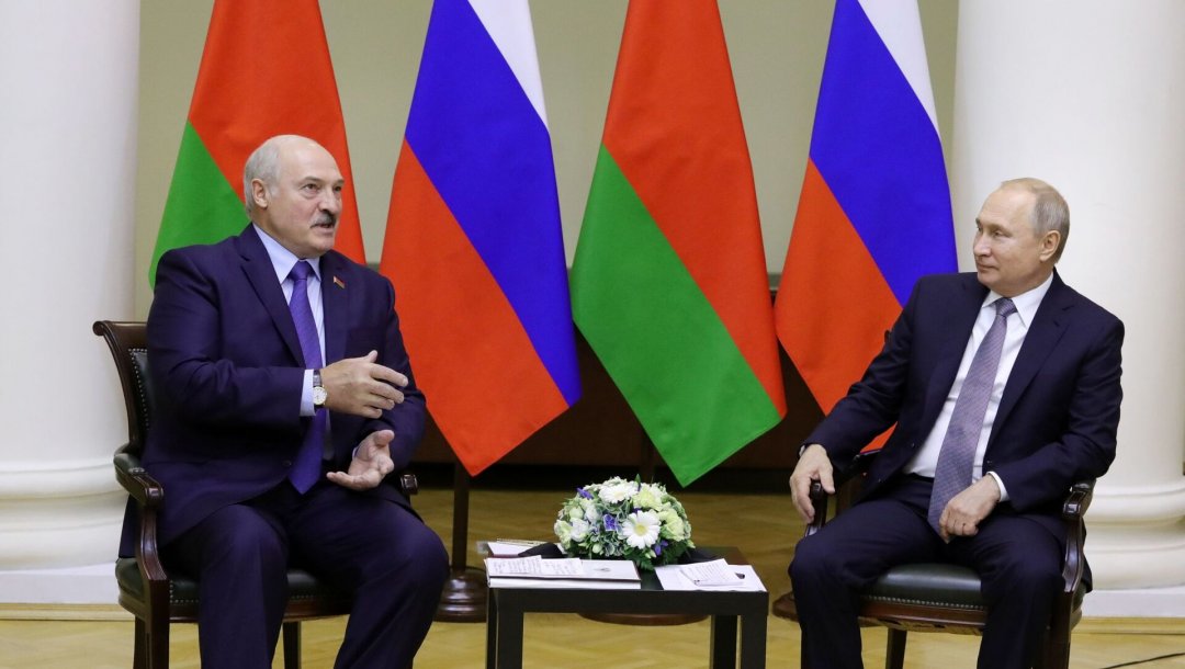 Лукашенко: Запад готовит план по нападению на Россию