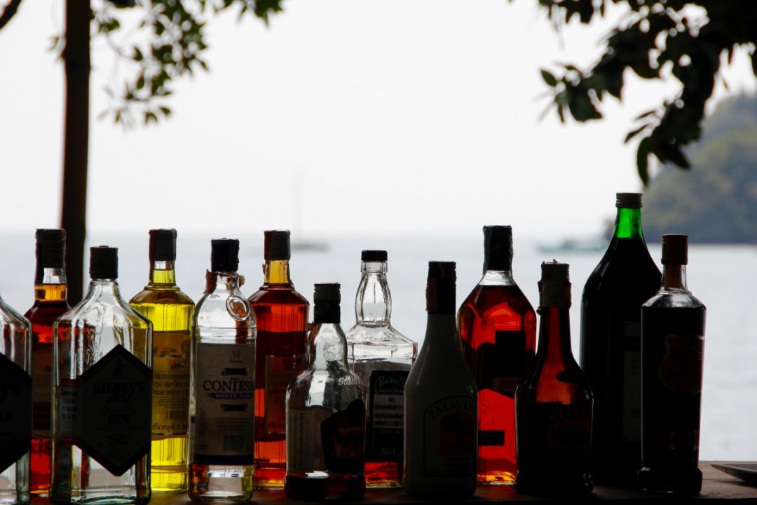 В Госдуме предложили ограничить продажу летом крепкого алкоголя